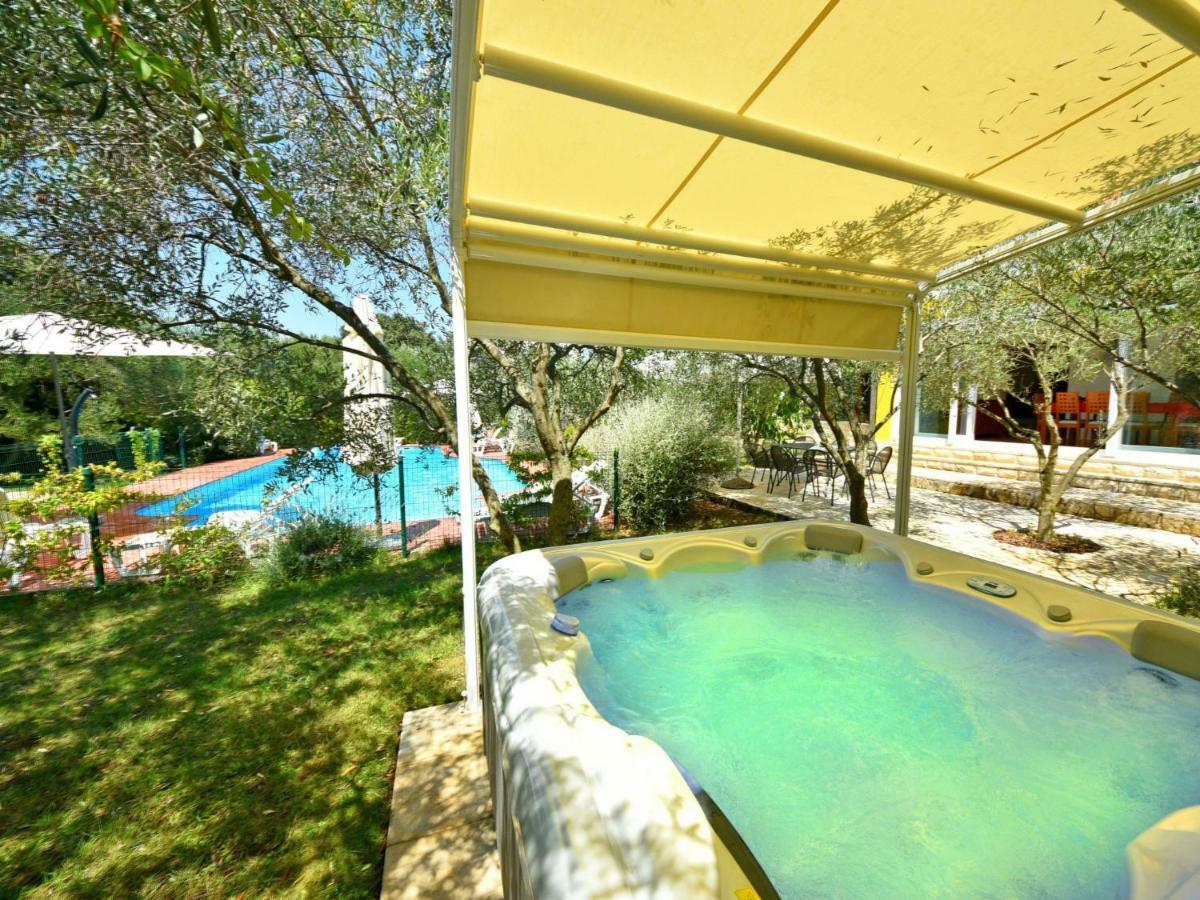 Villa Yellow House By Interhome Diklo Extérieur photo